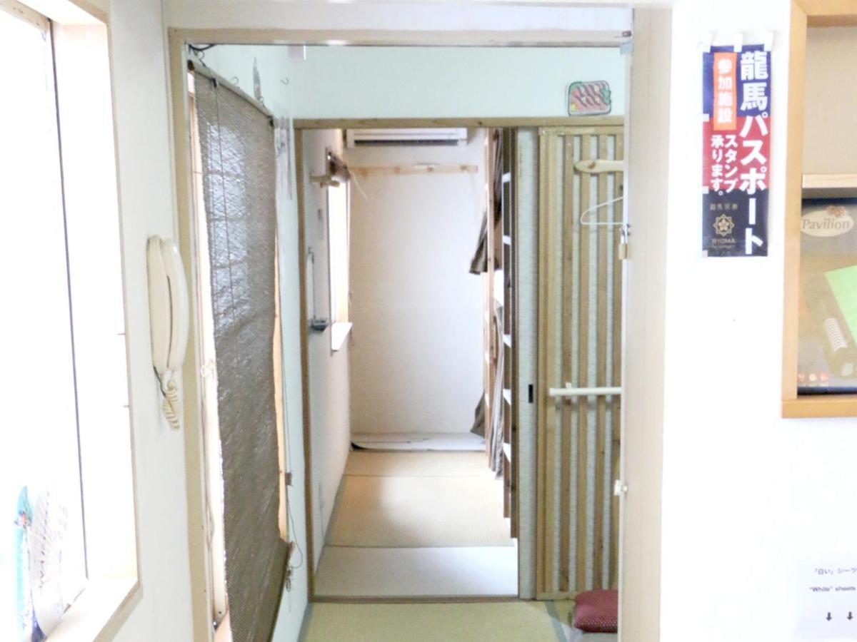 Harimayabashi Guesthouse Kōchi Esterno foto